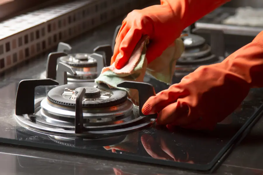 How to Maintain a Spotless Kitchen Between Cleanings Forest, MS